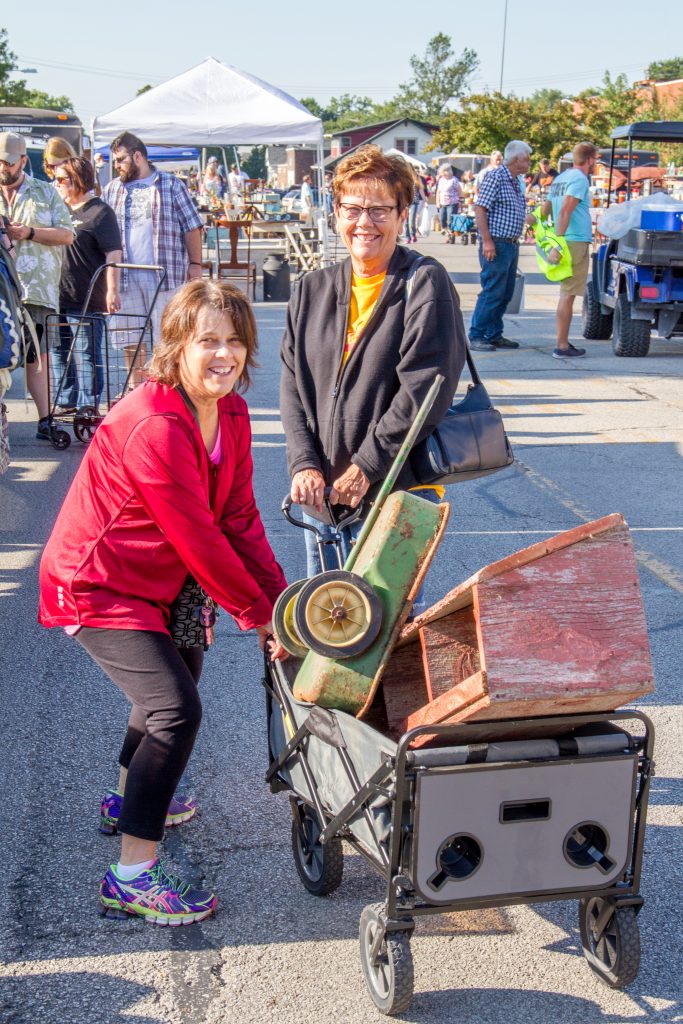 Litchfield Pickers Market The City of Litchfield