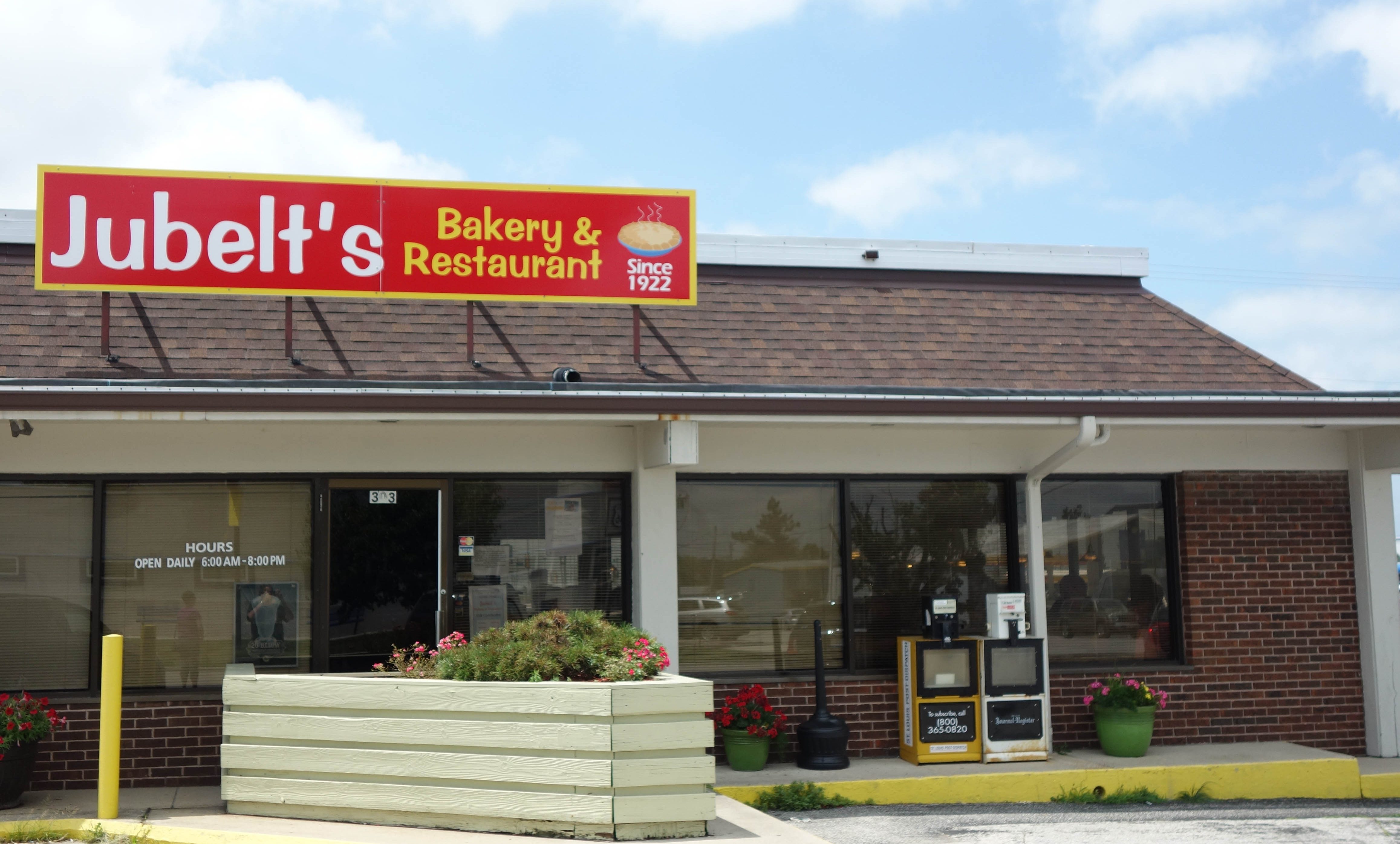 Exterior view of Jubelt's Bakery & Restaurant