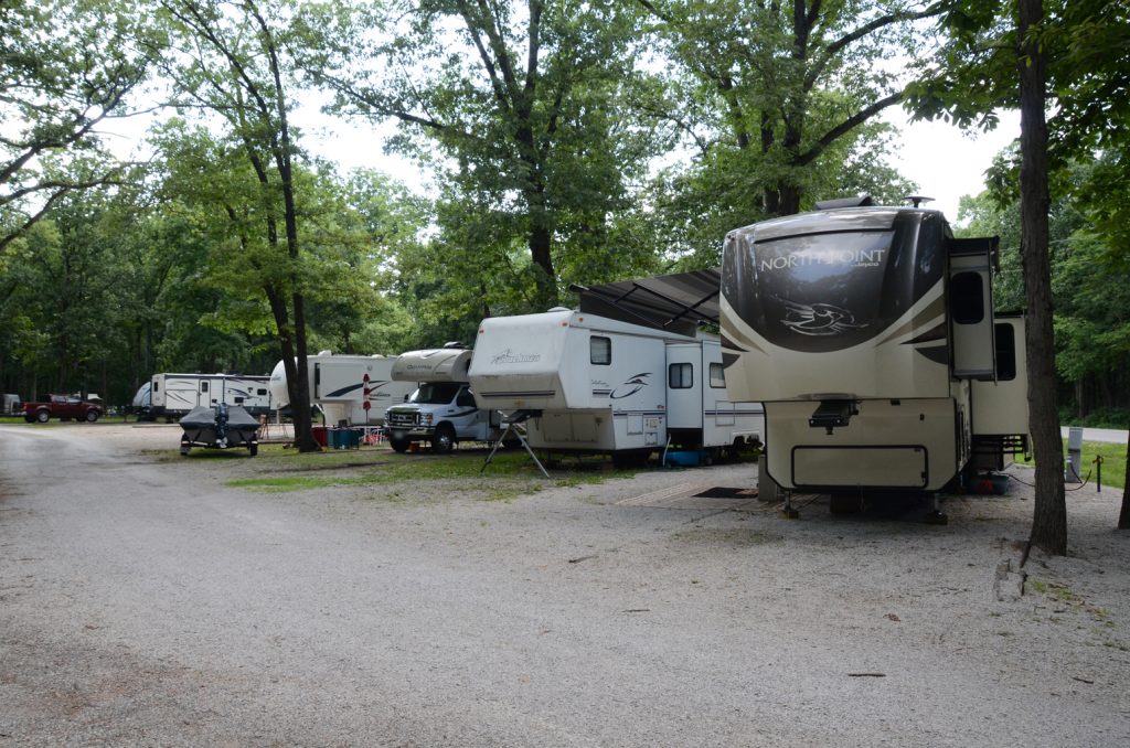 Multiple RVs at Bicentennial Campground